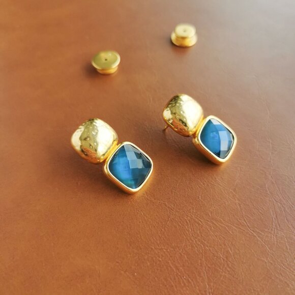 Julie Vos Catalina Gold Iridescent Blue Earrings - Picture 2 of 3